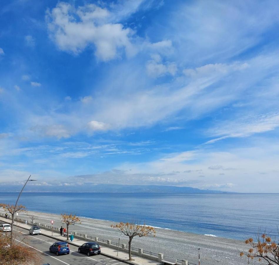 Blue Sicily Apartment Roccalumera Zewnętrze zdjęcie