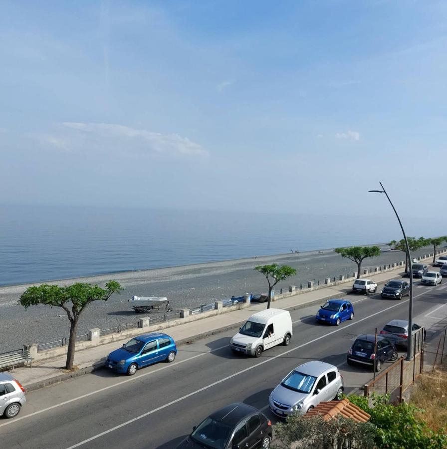 Blue Sicily Apartment Roccalumera Zewnętrze zdjęcie
